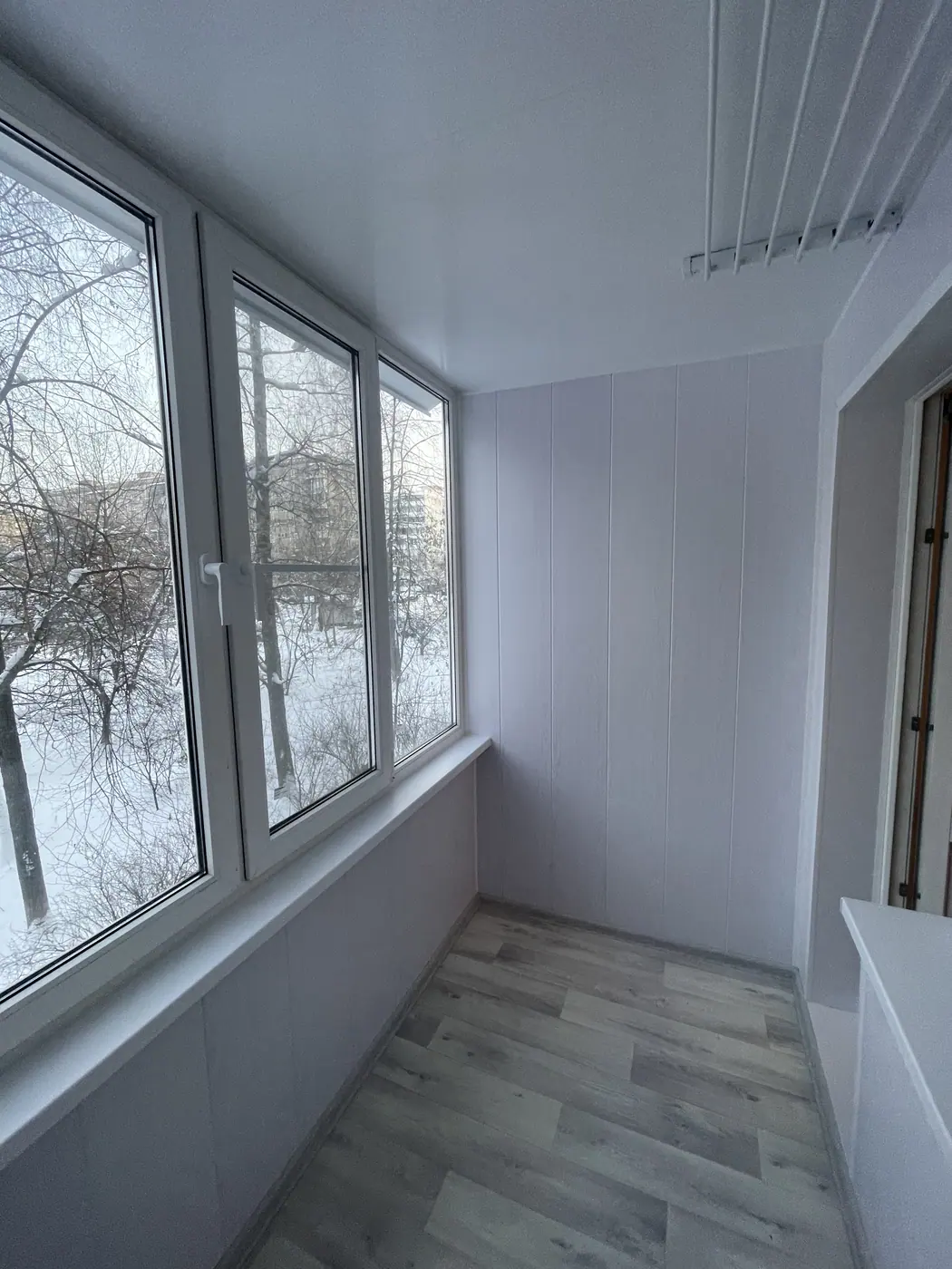 Кораблестроителей, 24: фото 3 — Белые ПВХ-панели